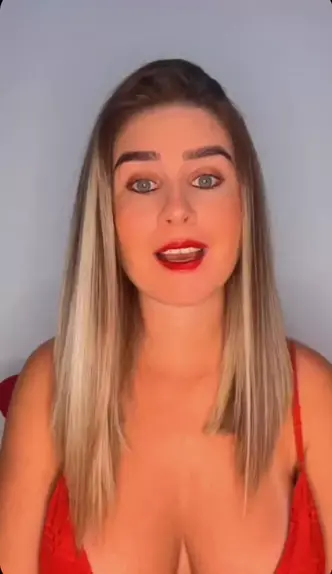 dividindo o mesmo pau & duas coroas gostosas brasi ...| Kwai