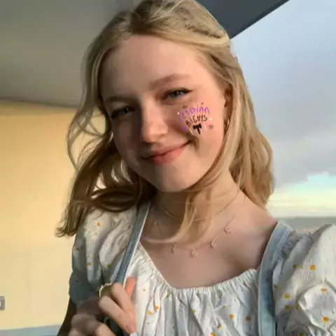 alyssa capps fan fiction leak Discover