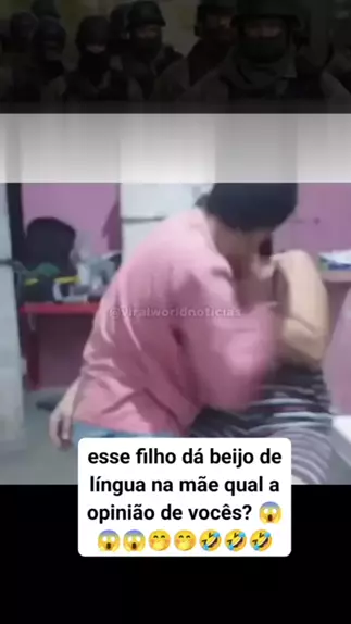 mãe beijando filho na boca de língua | Discover 