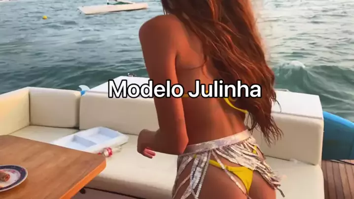 Modelo julinha explicit reddit 